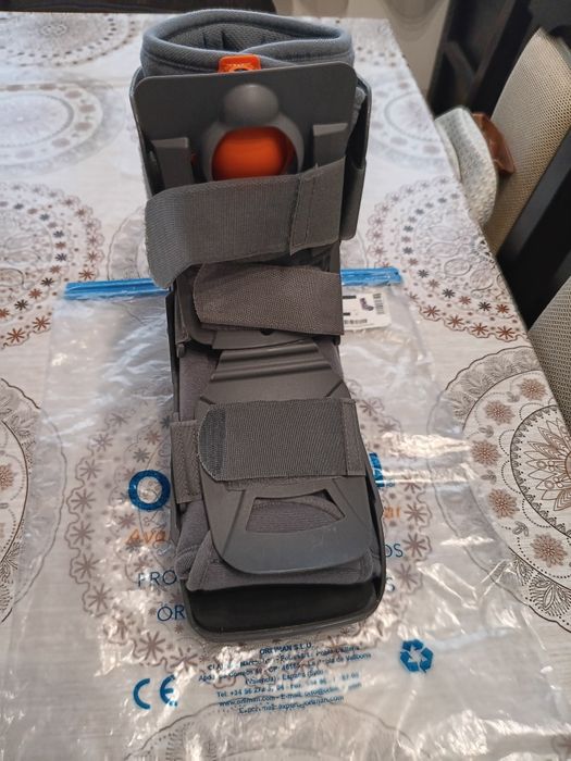 Ботуш за обездвижване