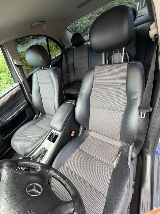Mercedes C-Class 2006 Facelift 2.2 diesel automata 150 cai