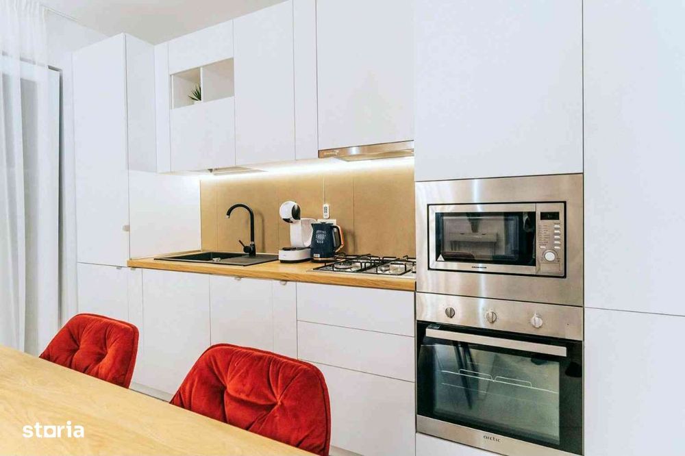 Dau în chirie apartament nou 3 camere-strada Iuliu Maniu