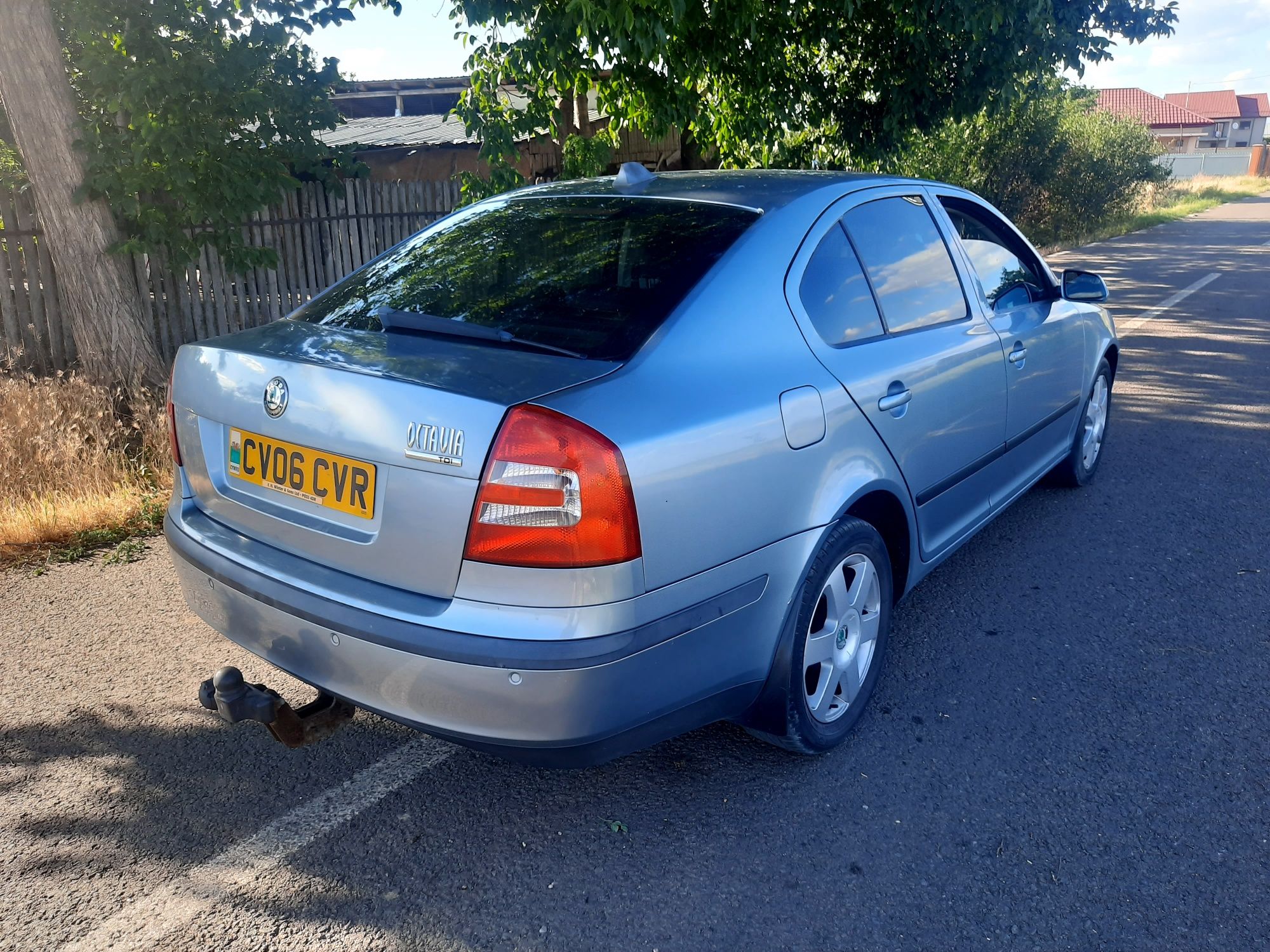 Dezmembrez Skoda Octavia 2 1.9 tdi BKC