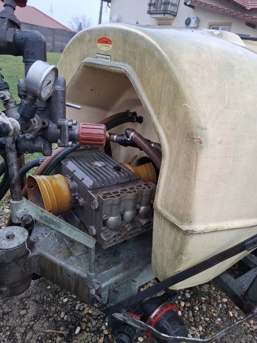 Pompa Atomizor Stropitoare pomi fructiferi și vita de vie