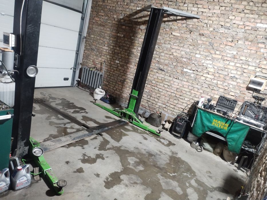 Подъемник для сто