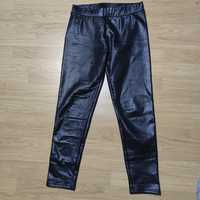 Pantaloni gen piele L