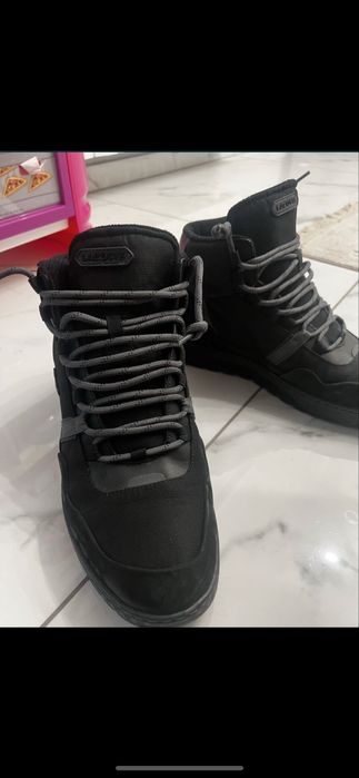 Мъжки боти Lacoste