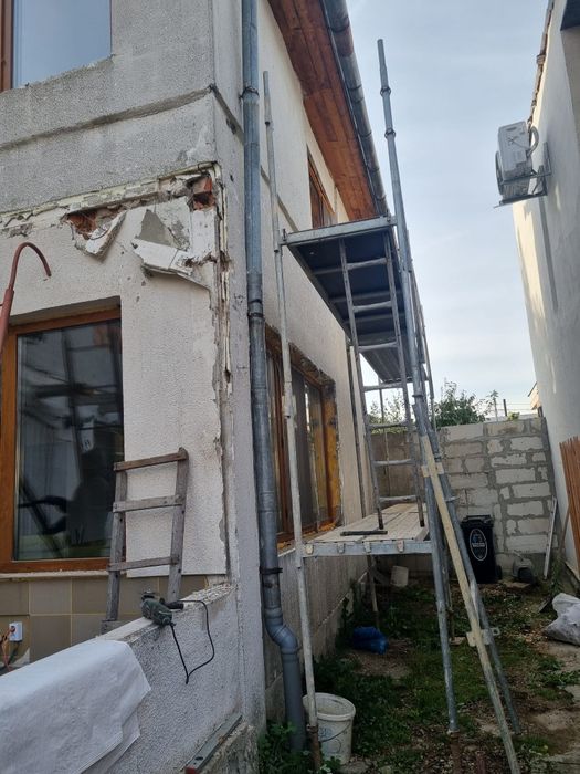 Placare fațade case cladiri blocuri vată bazaltică sau polistiren