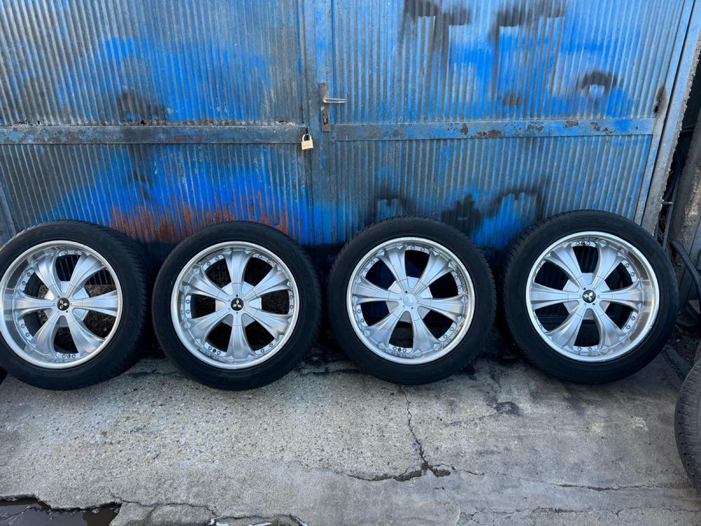 275/45/20 112V XL летни гуми алуминиеви джанти Мицубиши Л200 след 2006