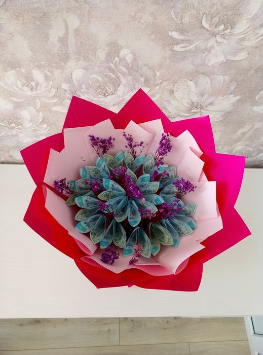 Ақшадан  букет,    ақшадан торт, ақшаға қатысты  туындылар жасаймыз.