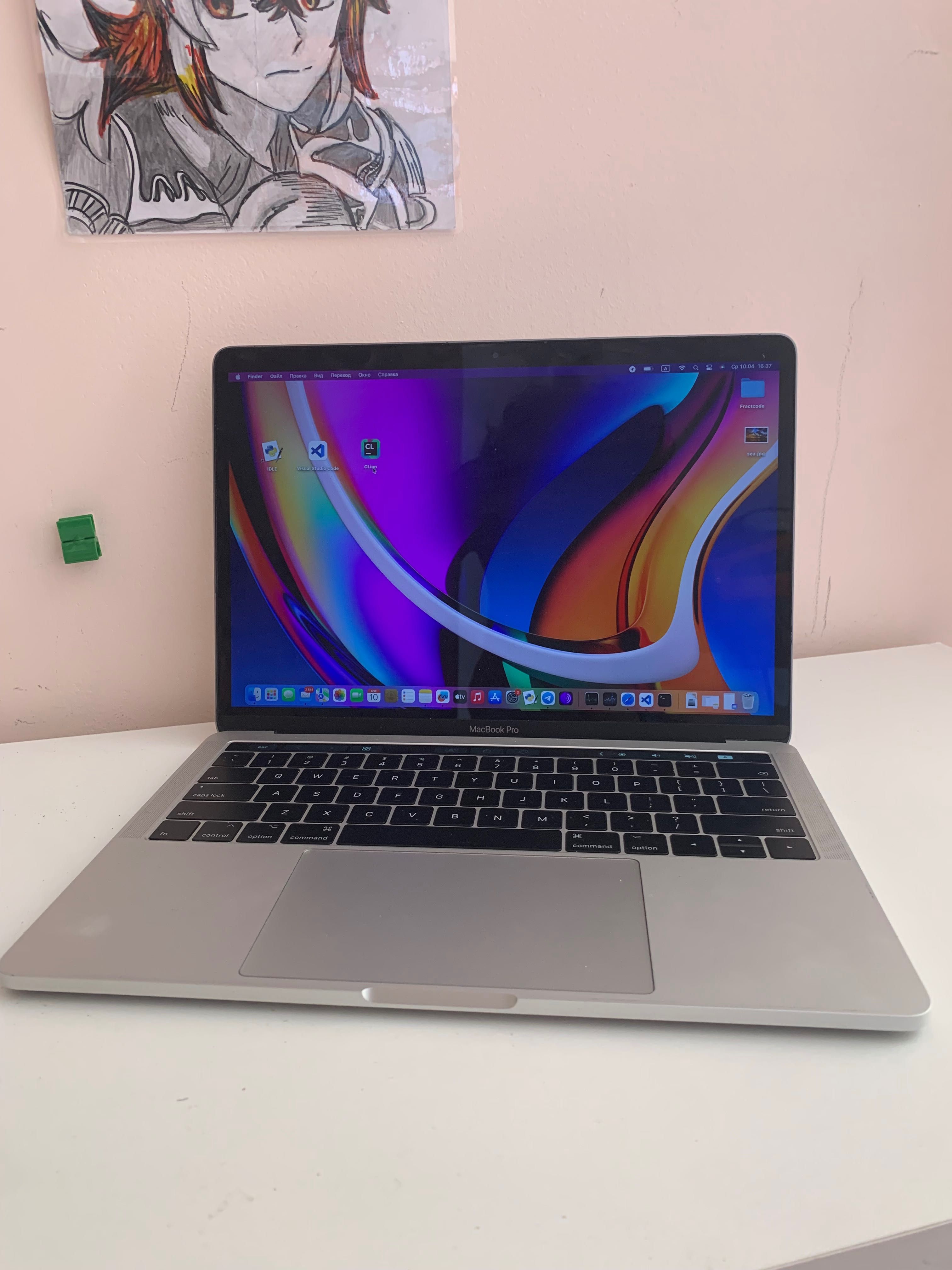 macbook pro 13ich 2017 512gb и монитор