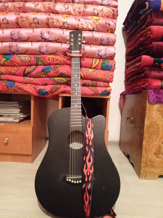 Гитара жақсы жағдайда