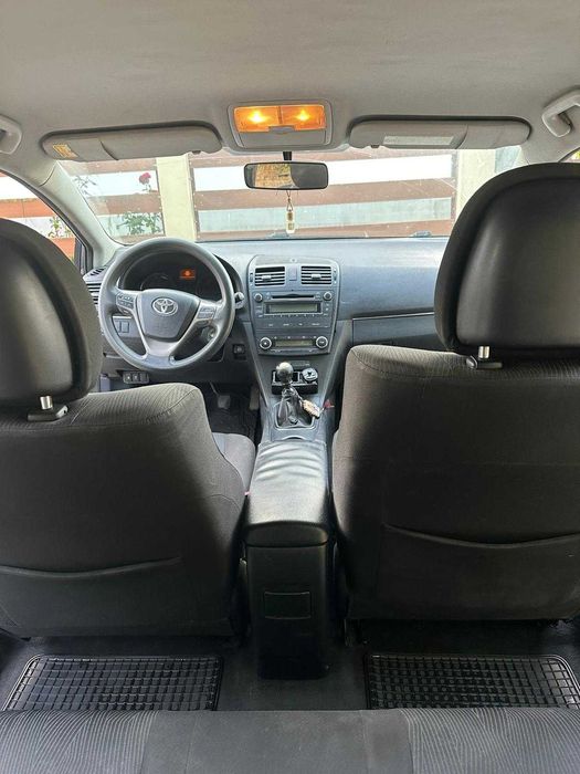 toyota avensis T27 diesel la pret bun