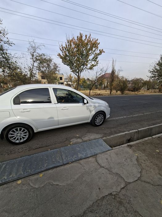 Nexia 3 2016 oq  avtamat