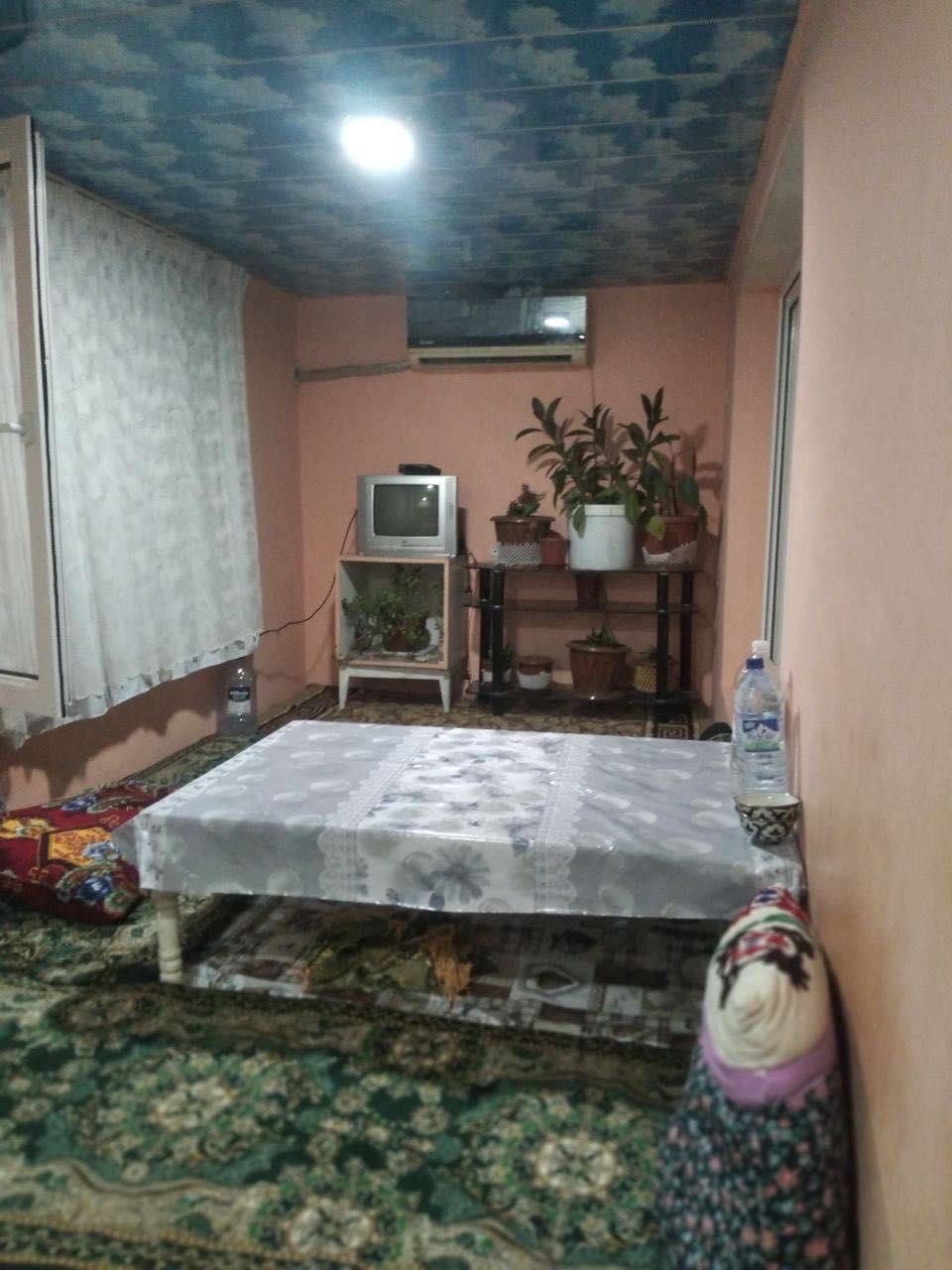 CHILONZOR 26 kvartaldan 4 xonali uy sotiladi