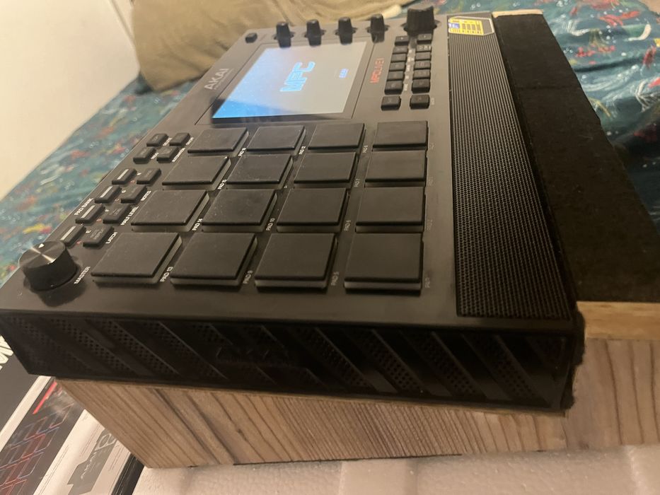 Akai Mpc live mk2