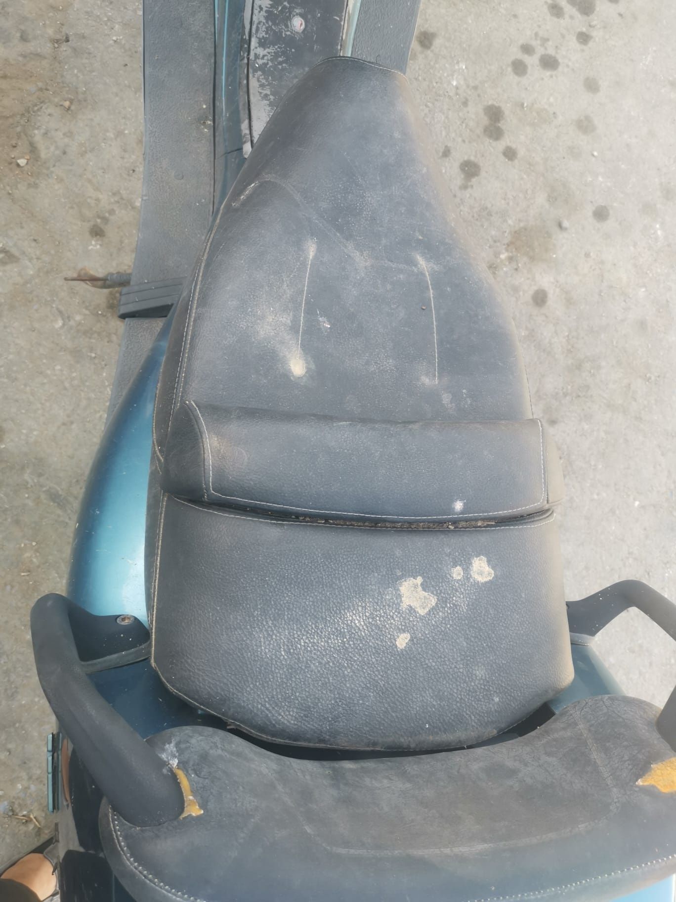 Piaggio hexagon 125