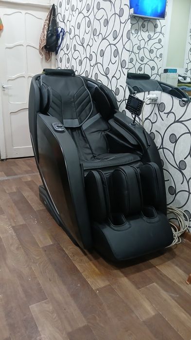 IREST массажный кресло