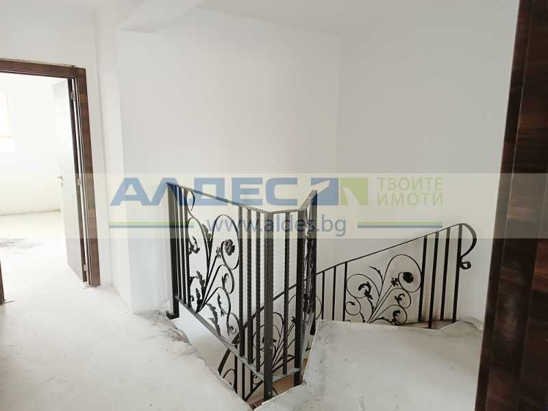 Продава се Четиристаен апартамент в София, Център - 210 кв.м за 1881 €/кв.м - Снимка #14