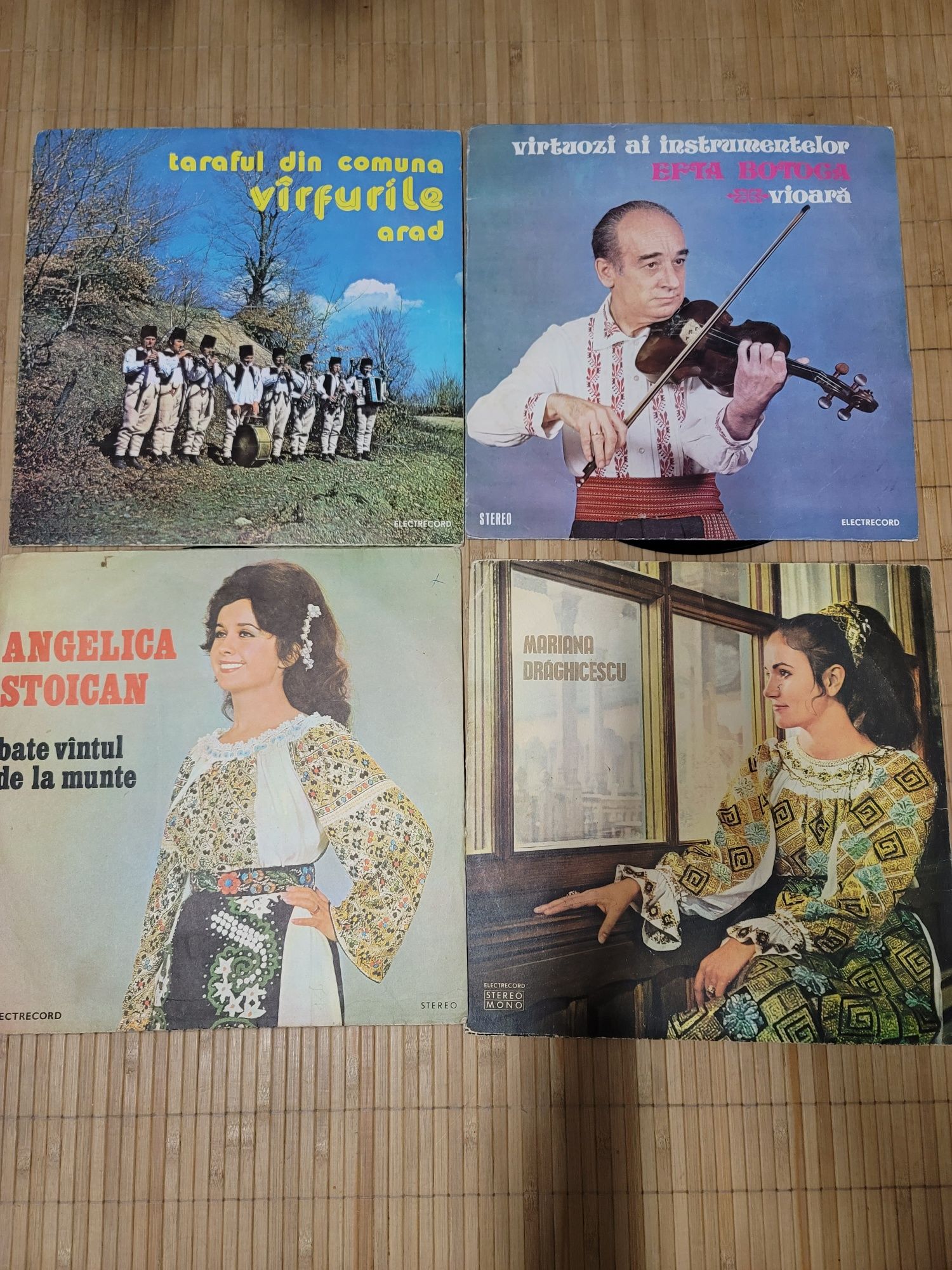 Discuri vinil cu muzica usoara si populara