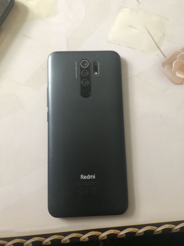 Redmi Xiomi 9 продам