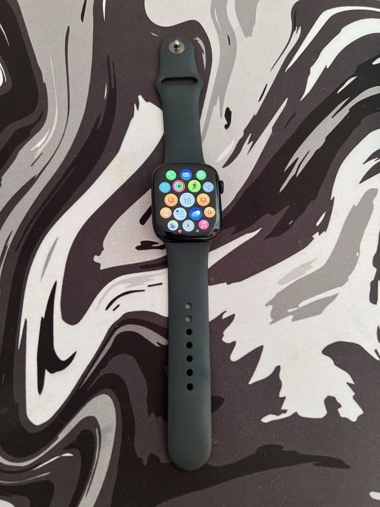 De vânzare APPLE WATCH 7 GPS
