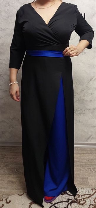 Продам женский комбинезон