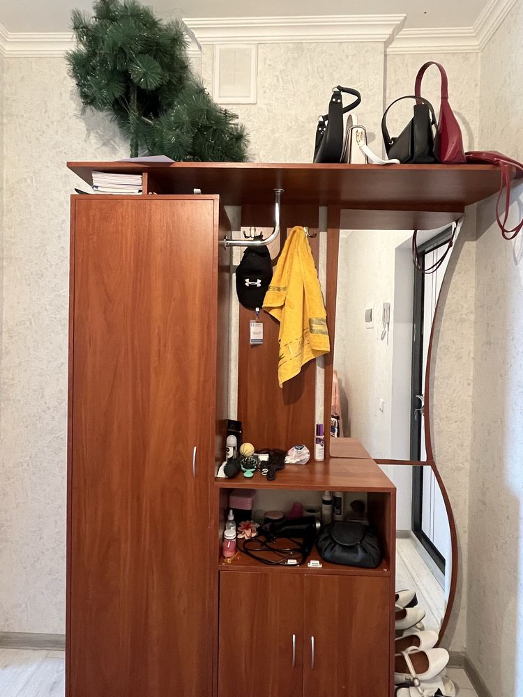 Шкаф для прихожей