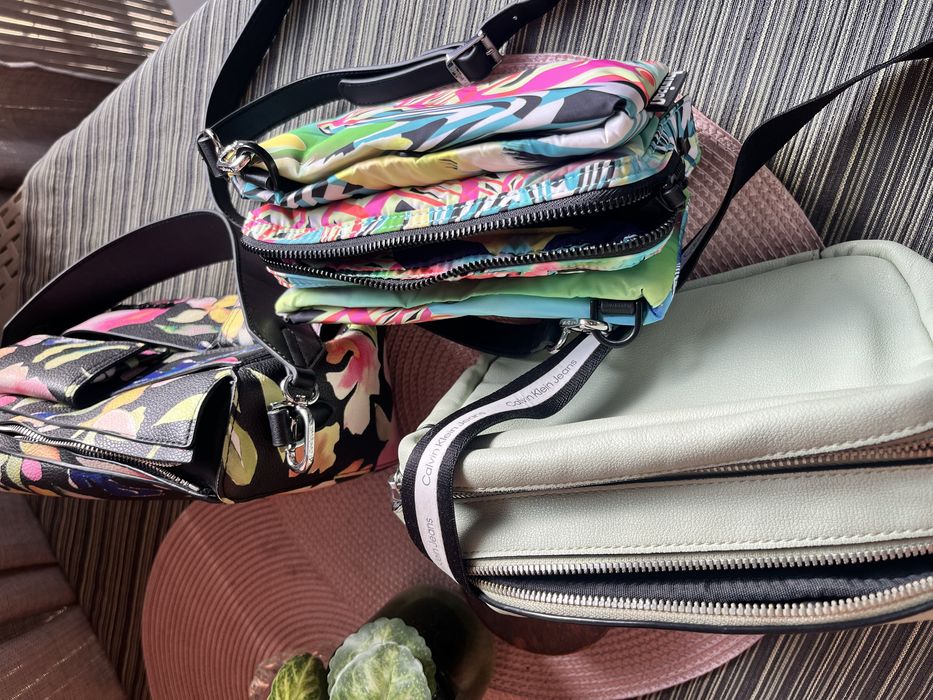 чанта Calvin Klein Jeans / Desigual