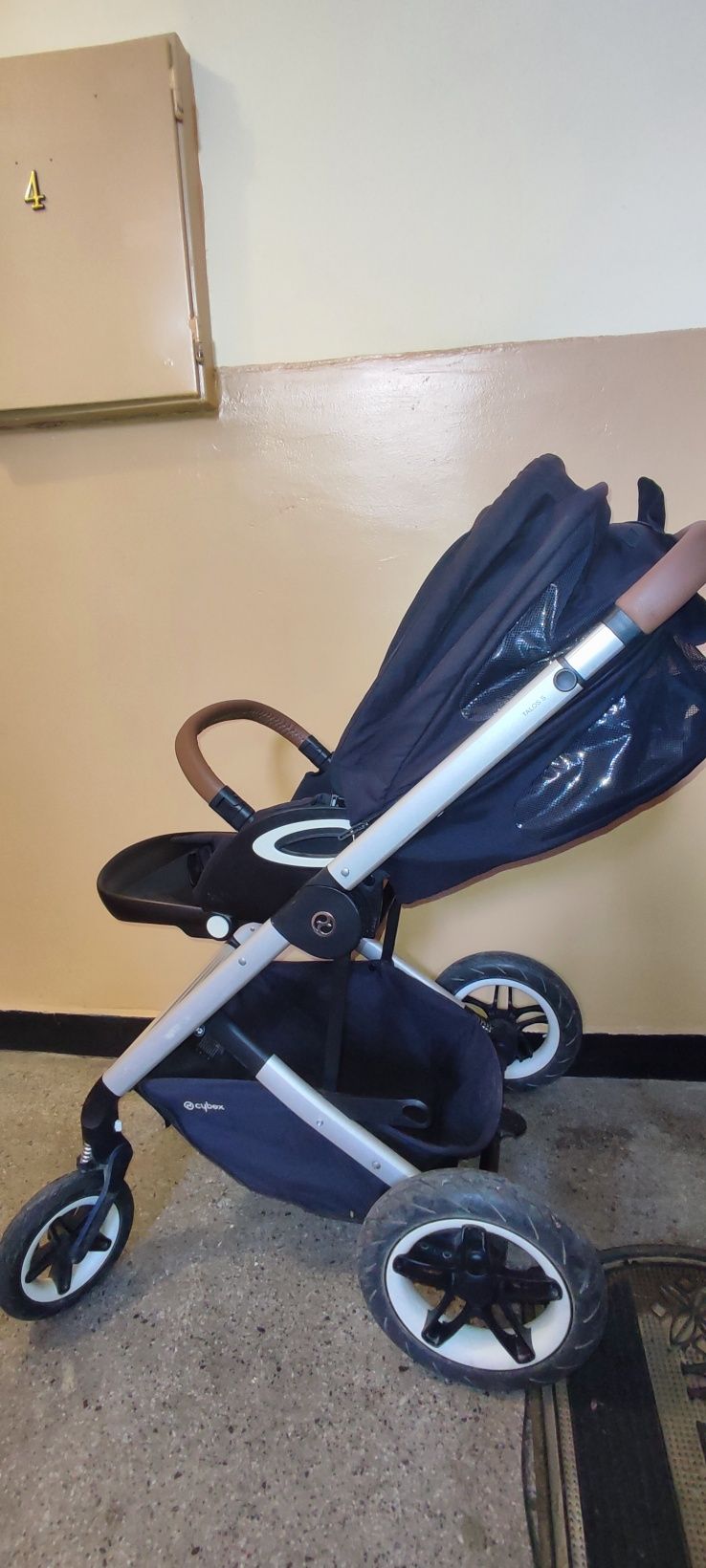 Cybex Talos S Lux 2 in 1 зимен чувал Gold стойка чаша