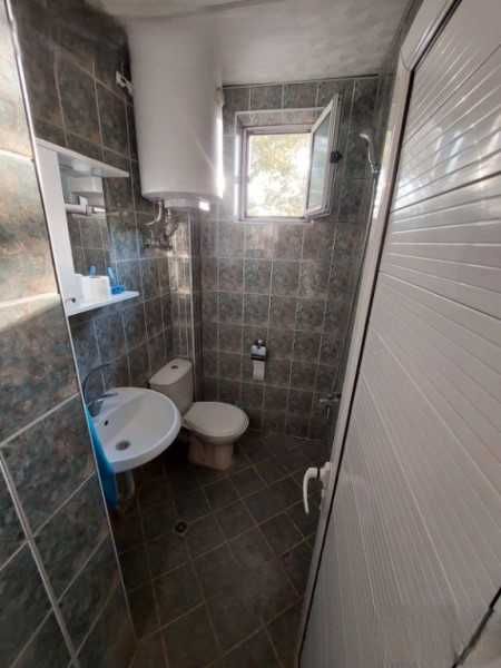 Дава се под наем Двустаен апартамент в Пловдив, Център - 60 кв.м за 408 € - Снимка #2