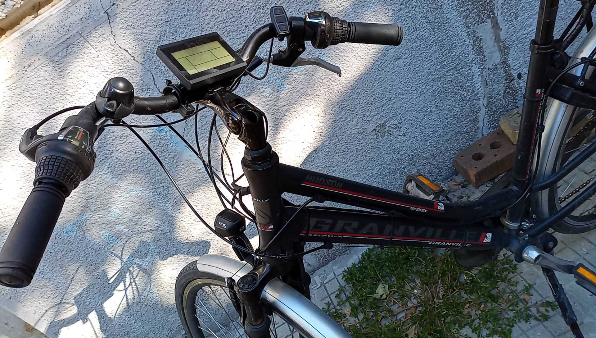 Електрически велосипед германски, мощна батерия, централно задвижване