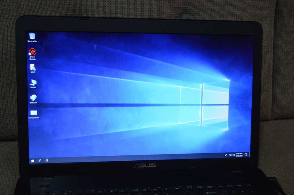 Laptop ASUS X751S Intel Celeron 8gb RAM, 256GB SSD