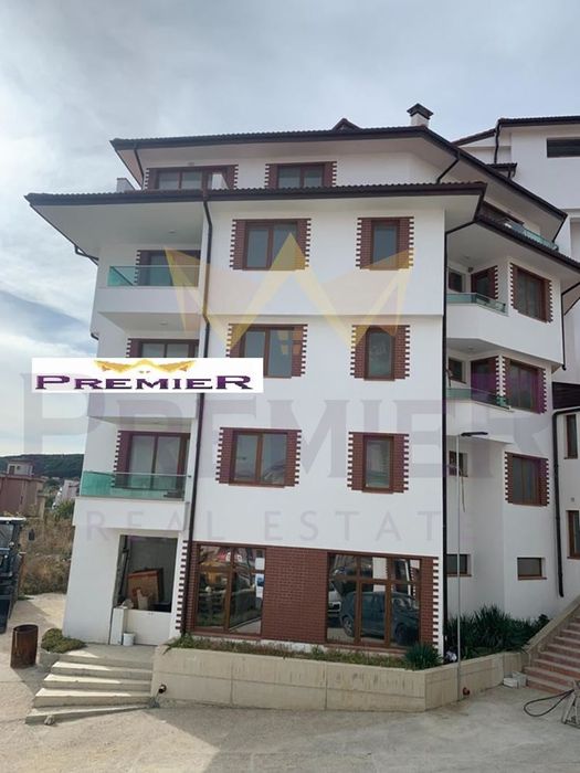 Продава се Двустаен апартамент в Варна, Виница - 74 кв.м за 1649 €/кв.м - Снимка #2