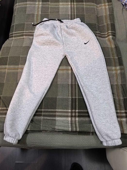 Анцунг марка NIKE