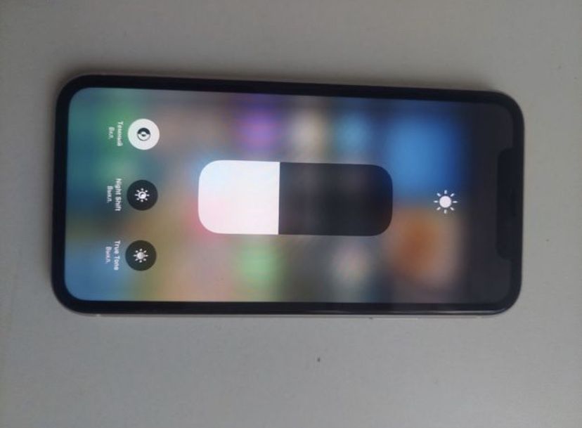 Iphone 11.     Ттт