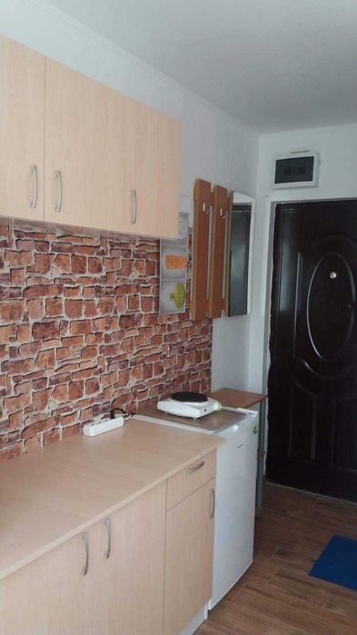 Dau in chirie gars conf 3, baie proprie, aproape de Iulius Mall