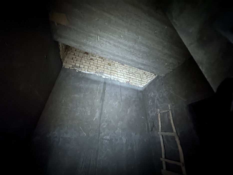 Medgaradokda Bankovskiy dom srochna sotiladi