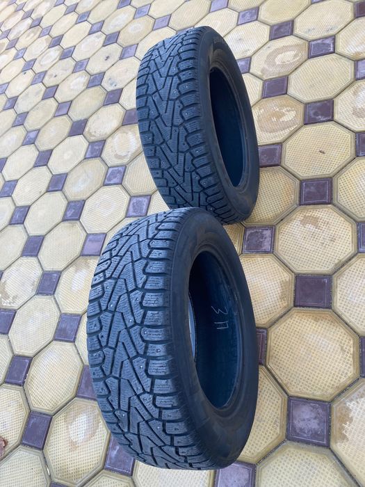 Зимние шипованные шины Pirreli Ice Zero 215/60/16 4шт,