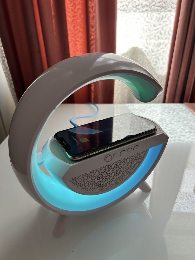 Incărcator wireless Boxă/Lampă 3in1