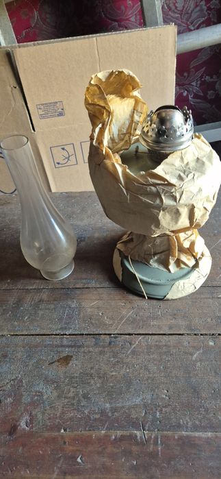 Керосиновая лампа новая советская