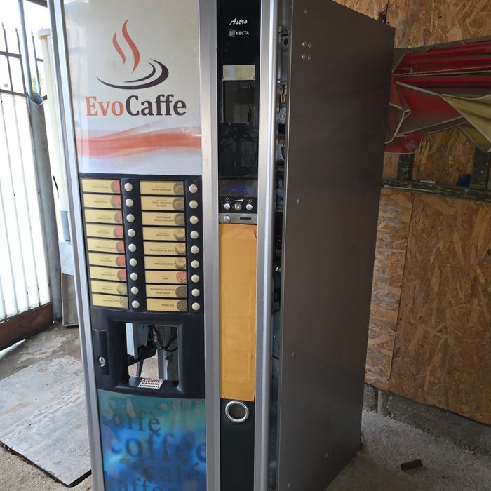Vând automat cafea Astro