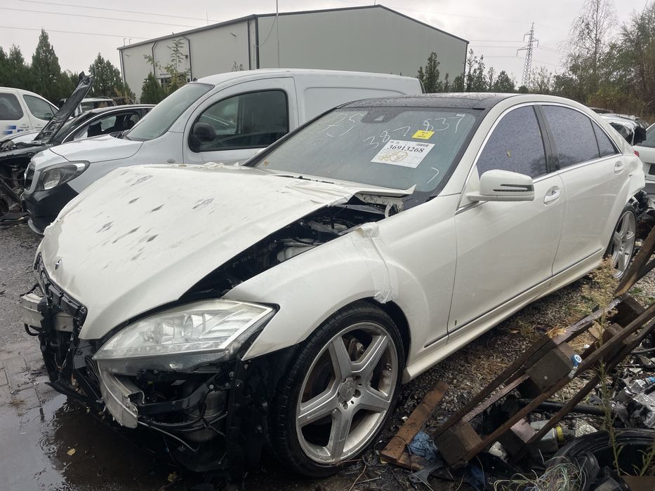 Mercedes-benz S 500 на части w221