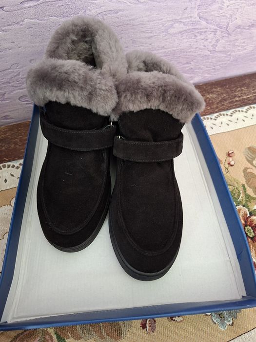 Ботинки зимние ,