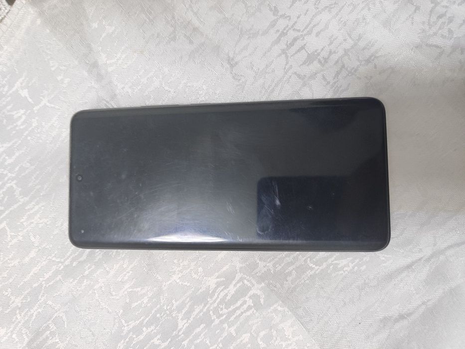 Продается телефон Redmi note 13 pro plus 5G в отличном состоянии