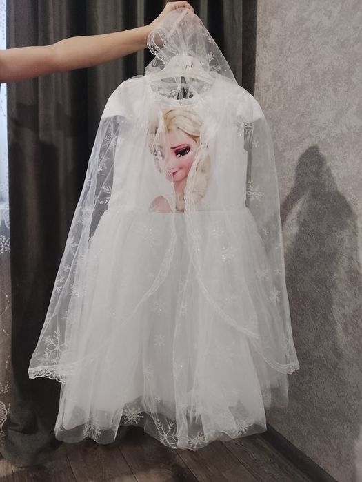 Продам платья. Новые. В хорошем состоянии