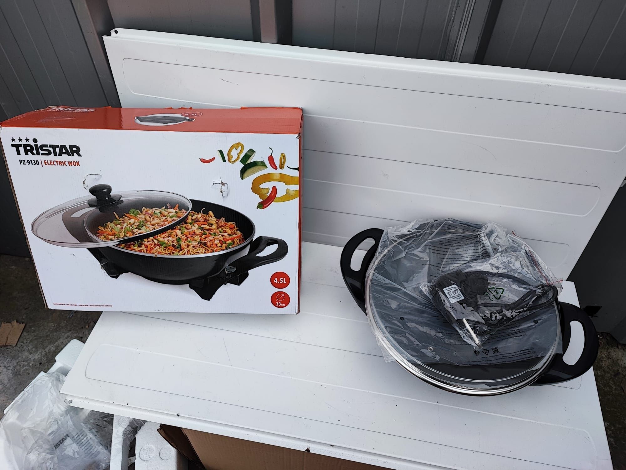 Wok electric tristar diametru  33cm ,tigaie electrica