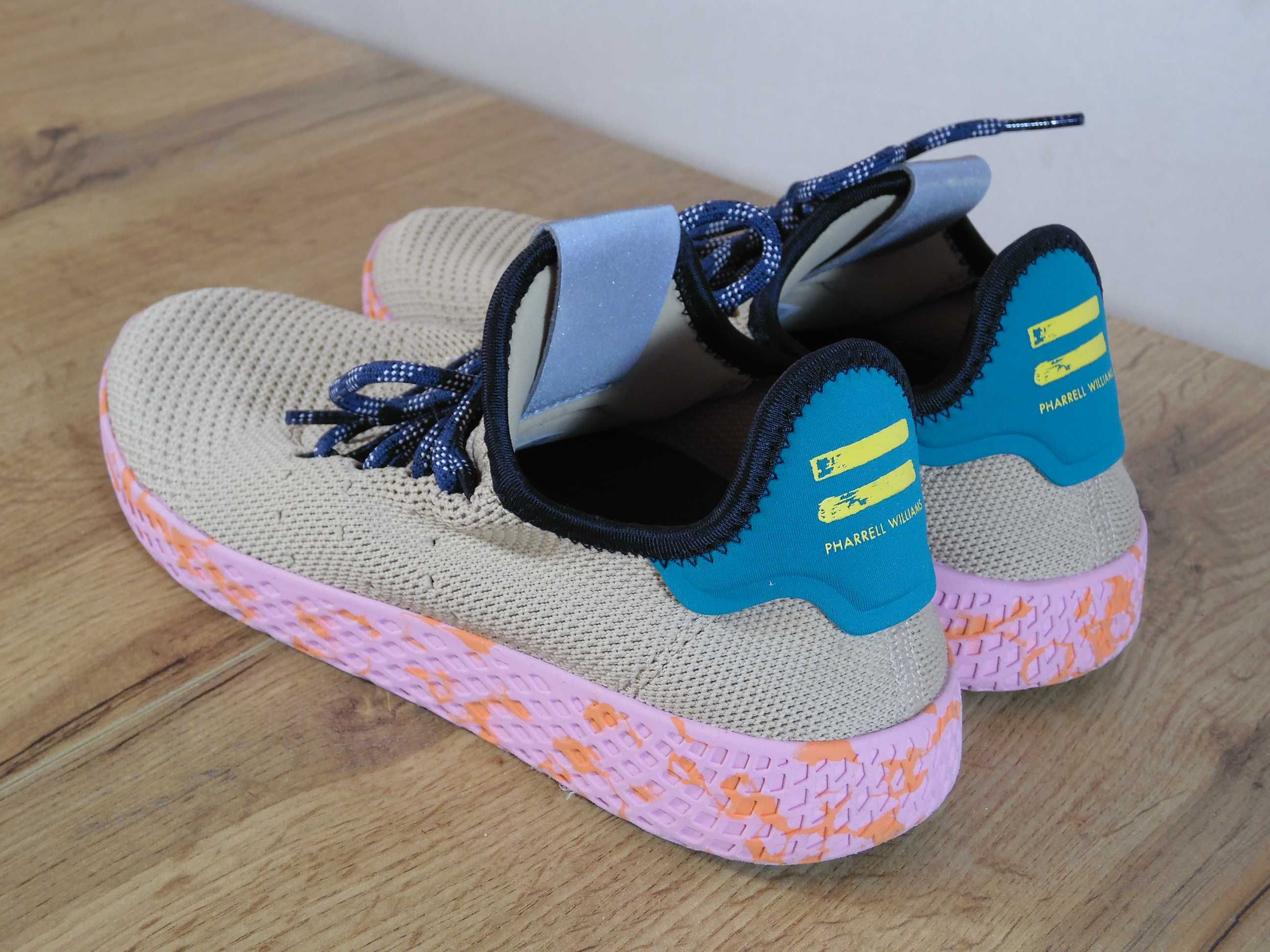 Adidas x Pharrell Williams Tennis HU Tan - 38 номер Оригинални!