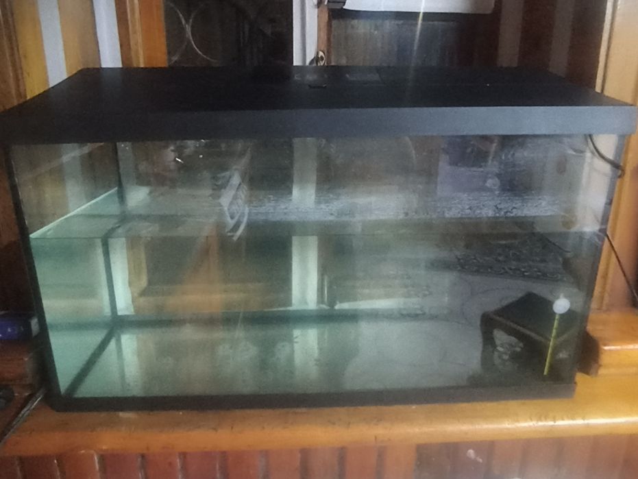 Продам аквариум профессиональный