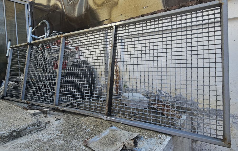 Grătar metalic cu rama pentru balcon, terasa pod trecere auto/pietonal