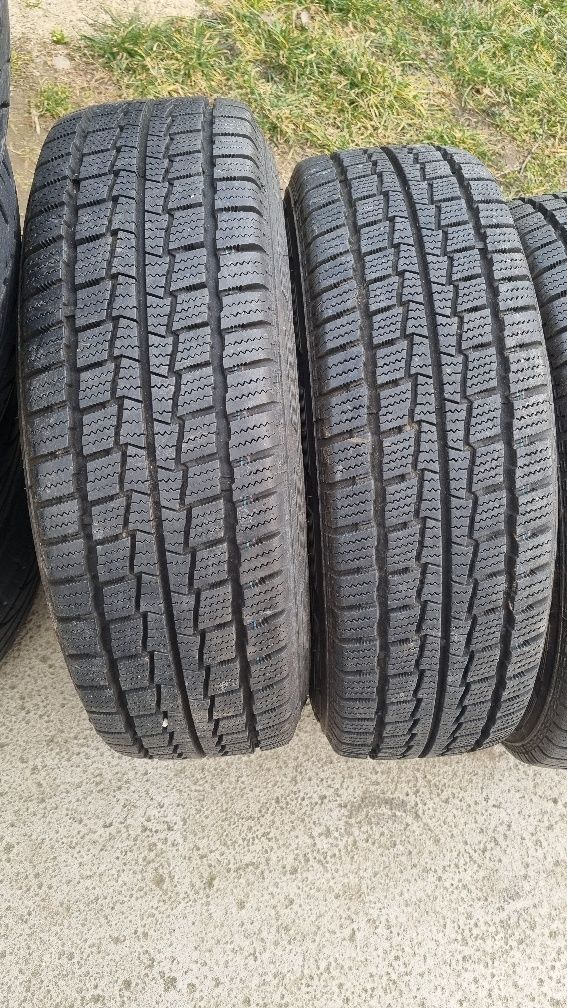 Anvelope C 215/70R16 C Hankook