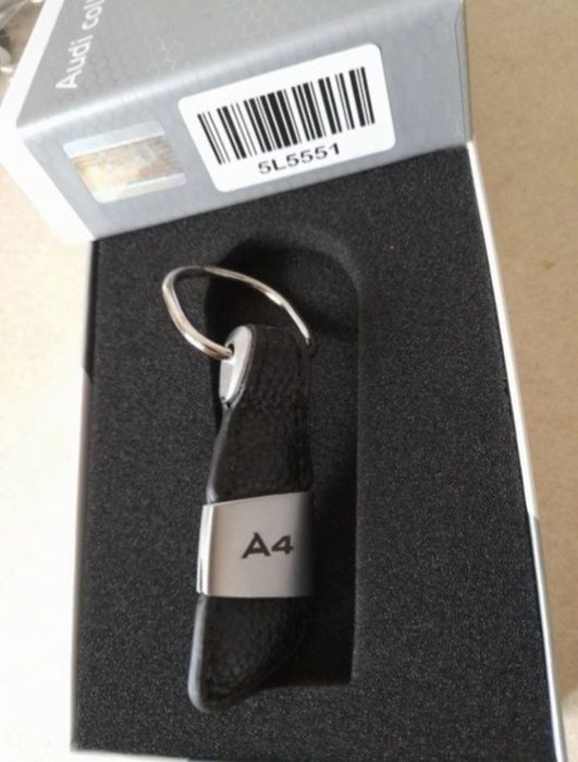 breloc piele original audi a1 a2 a3 a4 a5 a6 a7 a8 q1 q2 q3 q5 q7 q8