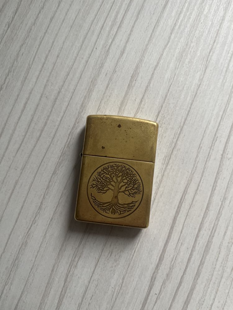 Bricheta zippo utilizata
